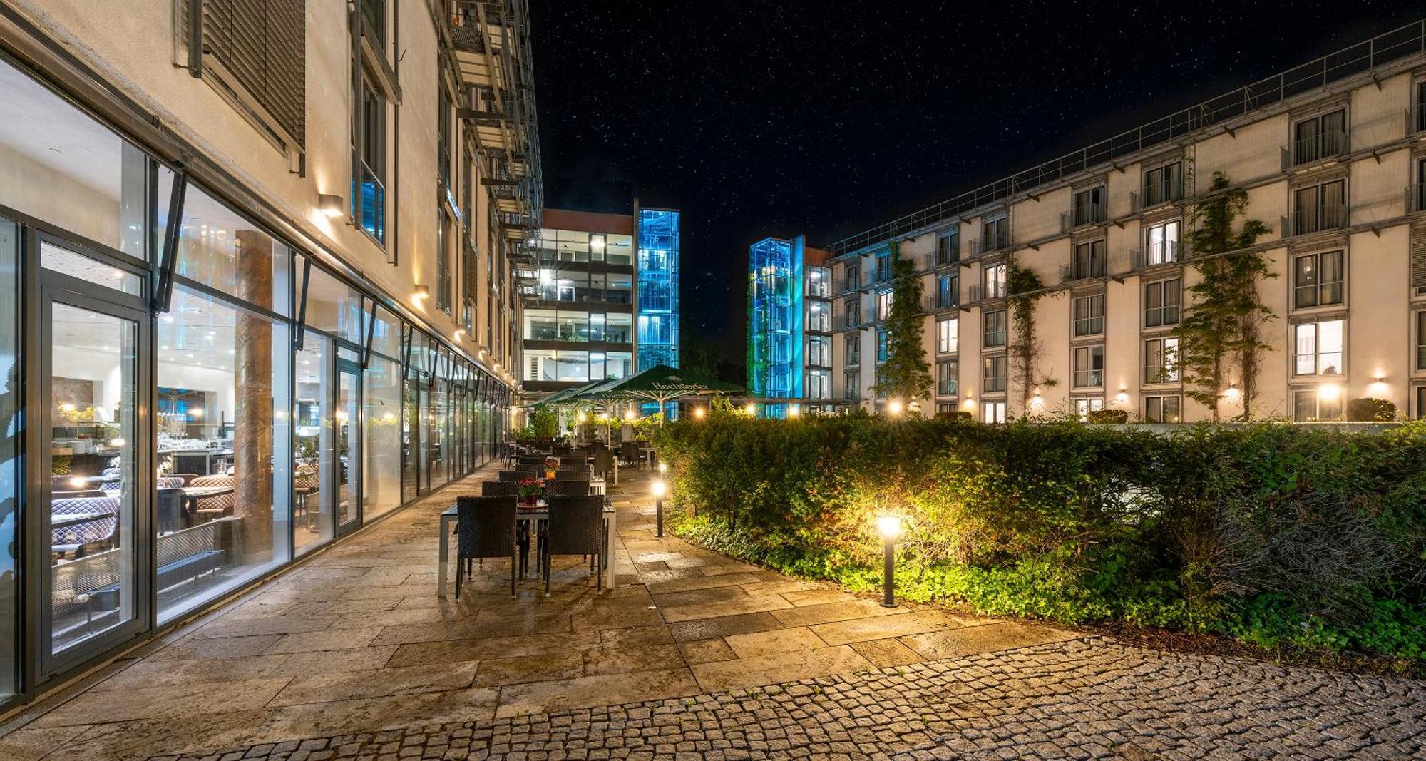 Plaza Residence Stuttgart-Дитцинген Екстериор снимка
